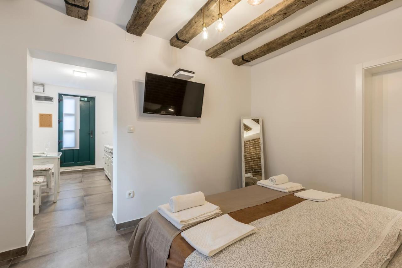Studio Apartments Insula Split Ngoại thất bức ảnh